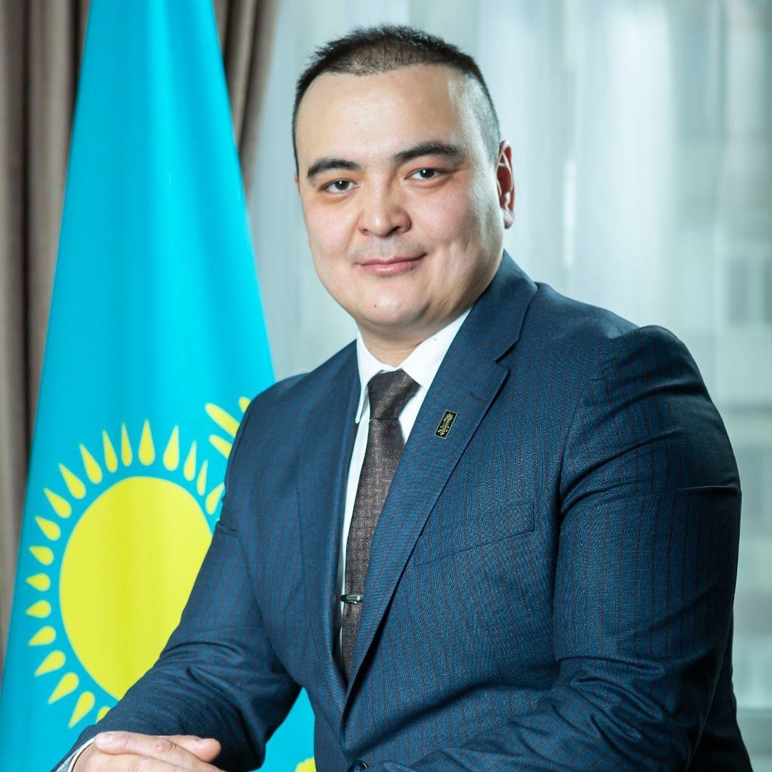 Бүгін, Астана қаласы көркем гимнастика Федерациясының Президенті, @dusshor_1 мектеп басшысының туған күні!