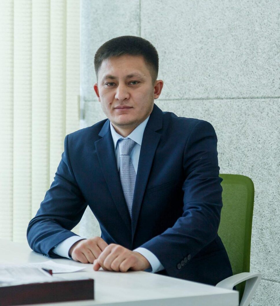 Жасулан М
